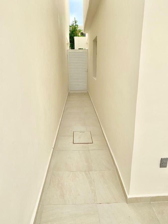 Beautiful 3 Br/3.5 Bath Home@selvanova Villa Playa del Carmen