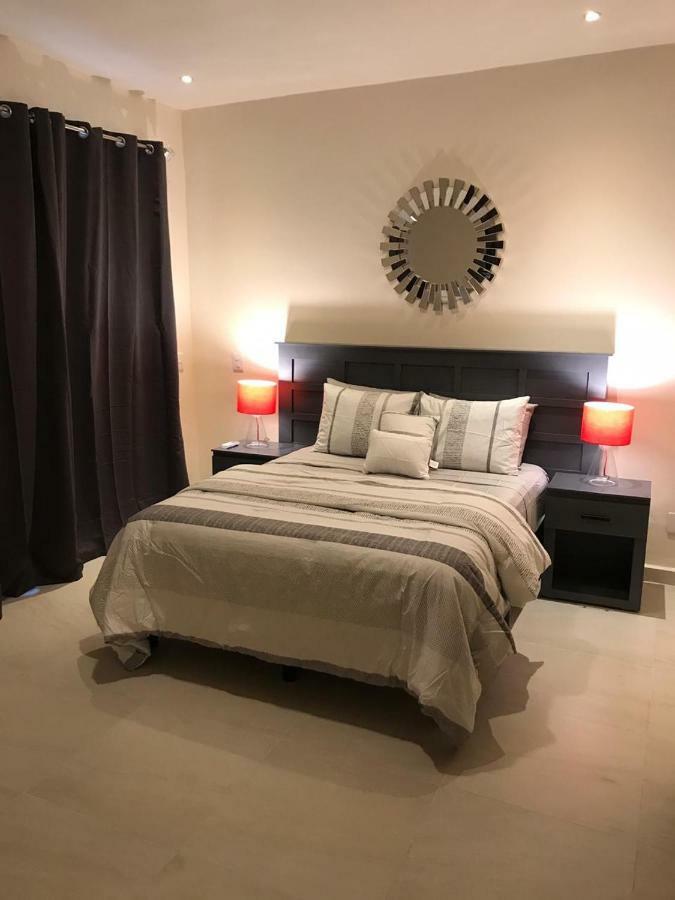 Villa Beautiful 3 Br/3.5 Bath Home@selvanova